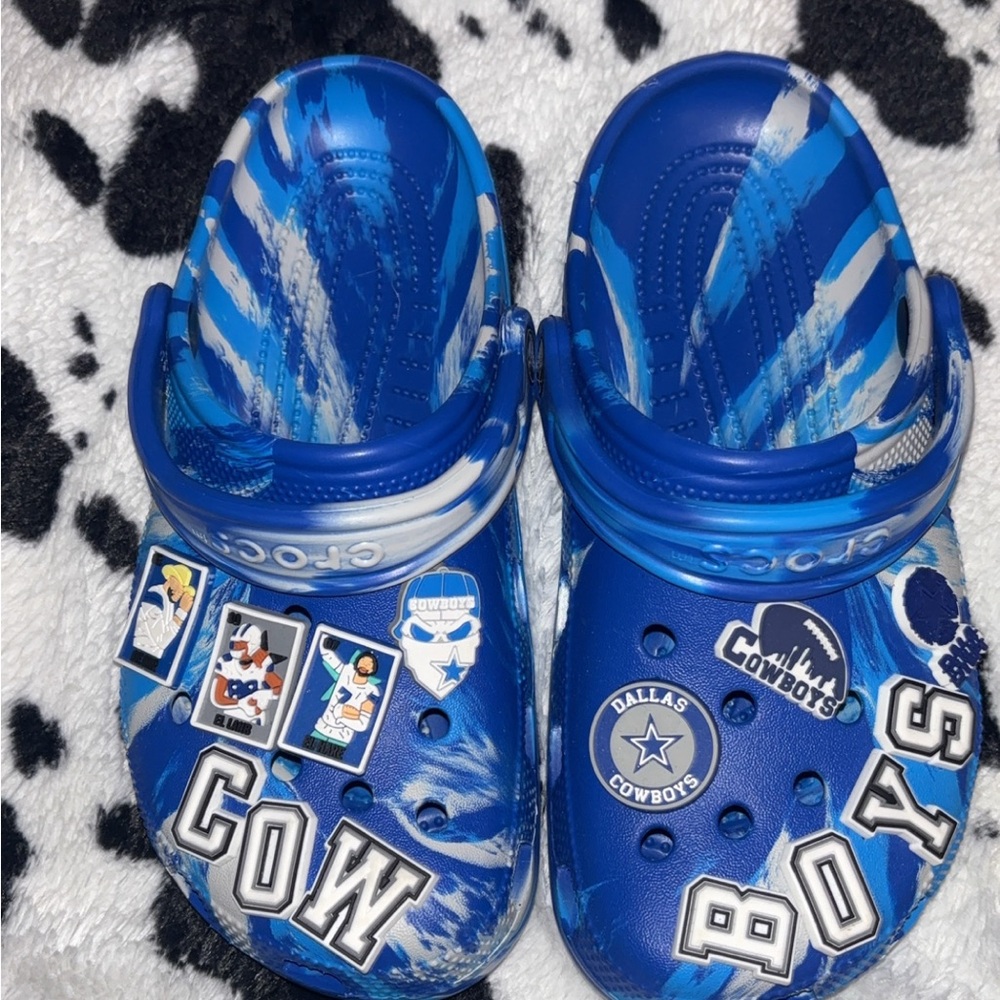 Blue marble crocs